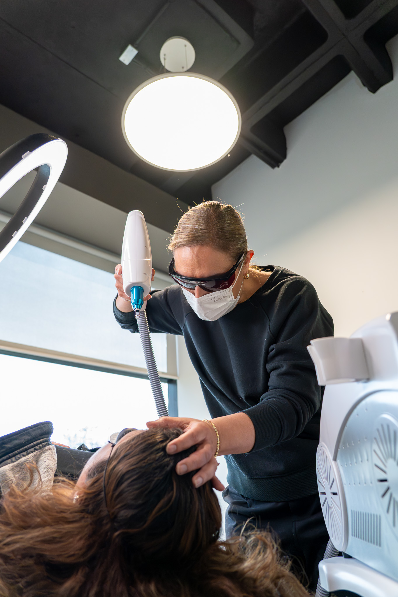 Microblading service